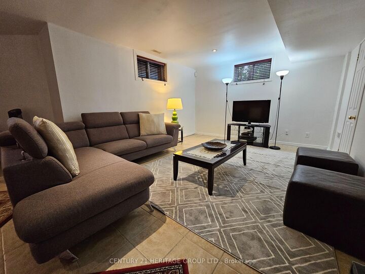 Property Photo: 15 Pleasant Avenue Bsmt ON M2M 1L8