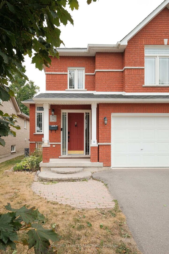 Property Photo:  1855 Giles Avenue  ON K9K 2P4 