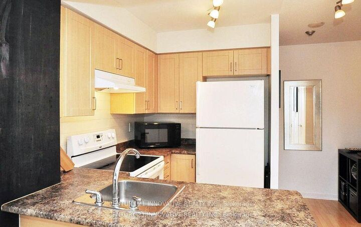 Photo de la propriété:  76 Shuter Street 1202  ON M5B 1B4 