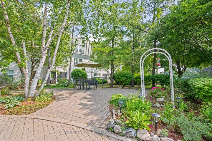 Property Photo: 100 Anna Russell Way 324 ON L3R 6C7