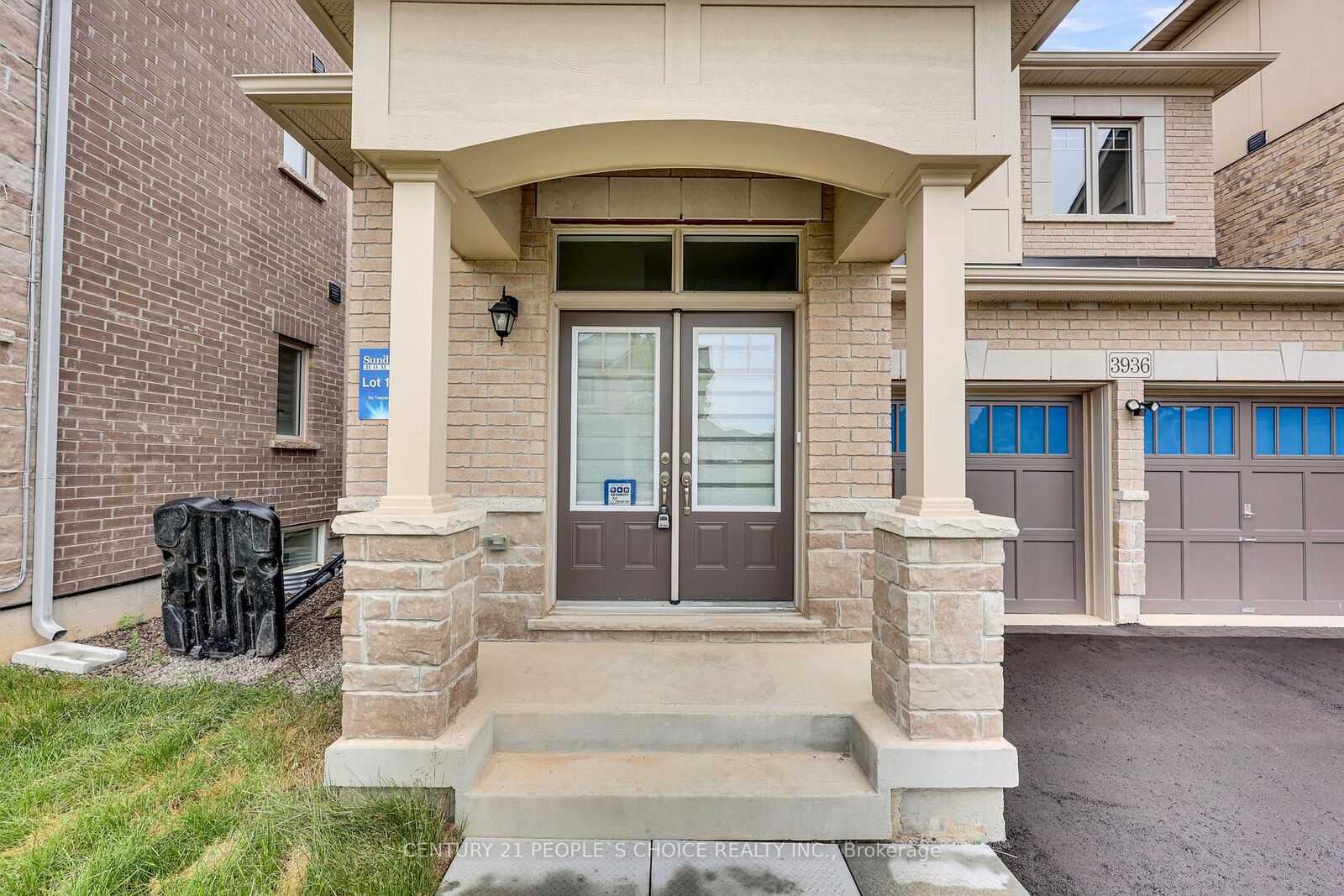 Property Photo:  3936 Leonardo Street  ON L7M 0Z8 