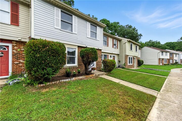 Property Photo:  459 Bryson Court  VA 23608 