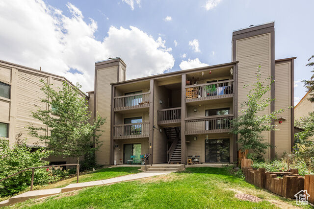 Property Photo: 1650 Upper Ironhorse Loop I-4 UT 84060