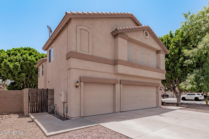 Property Photo: 715 N Marble Street AZ 85234