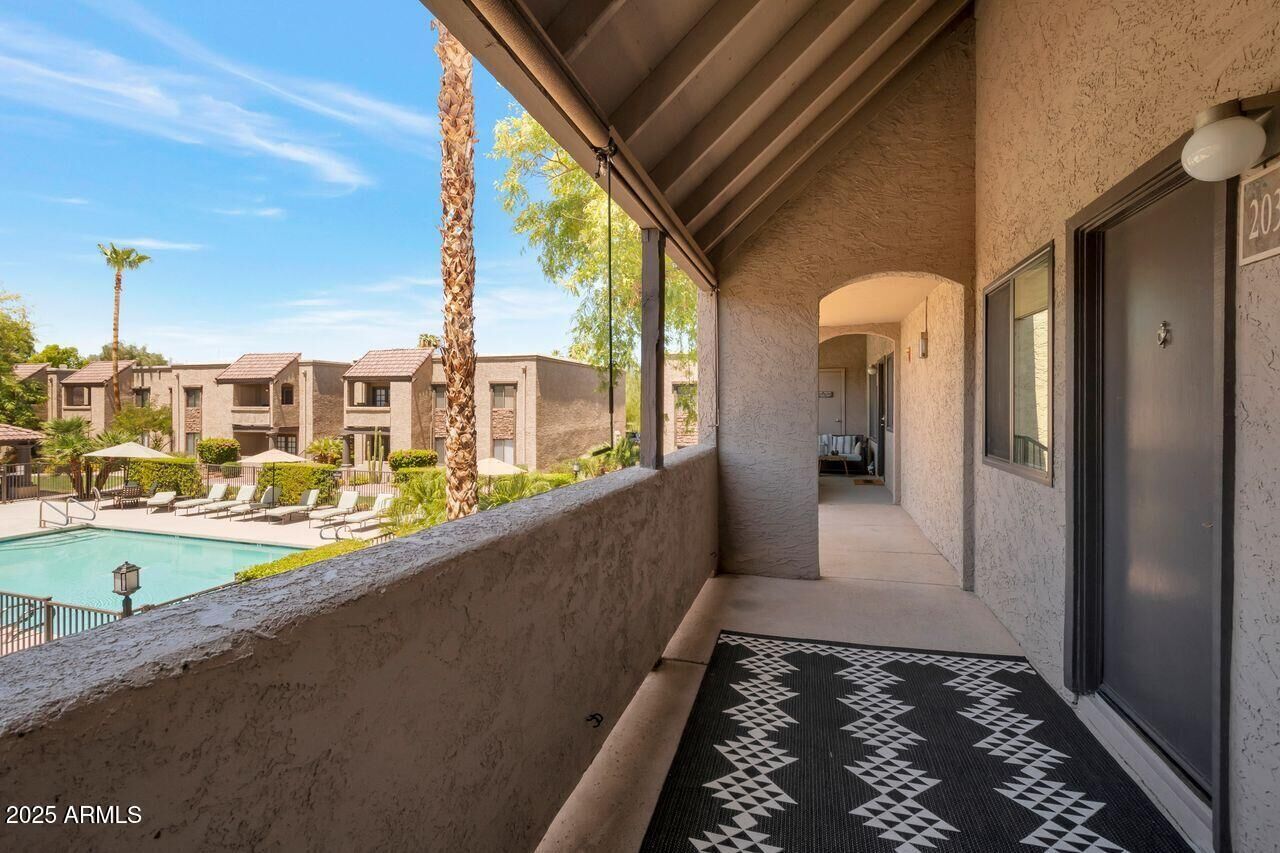 Property Photo:  5995 N 78th Street 2030  AZ 85250 