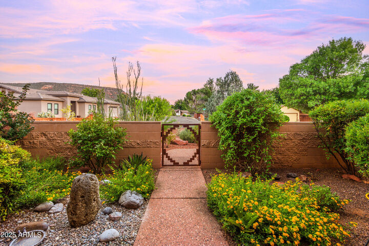 Property Photo: 125 Rock Top Road AZ 86351