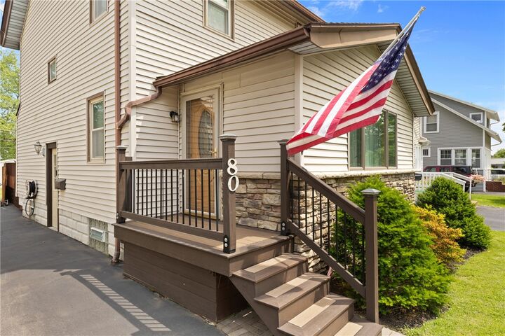 Property Photo:  80 Wyndham Road  NY 14612 
