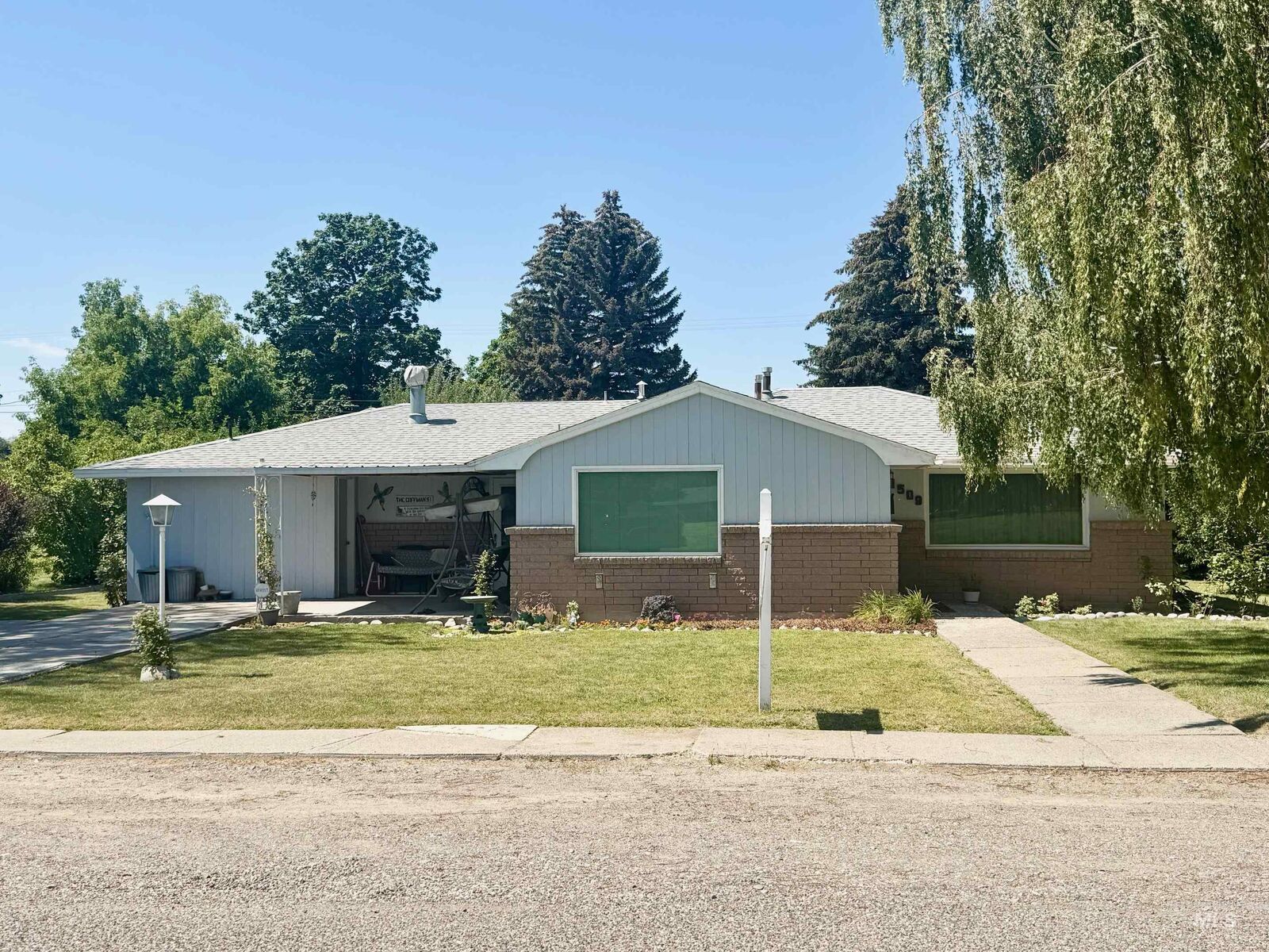 Property Photo: 1509 G St ID 83350