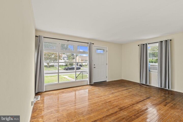 Property Photo:  215 Clamer  NJ 08638 