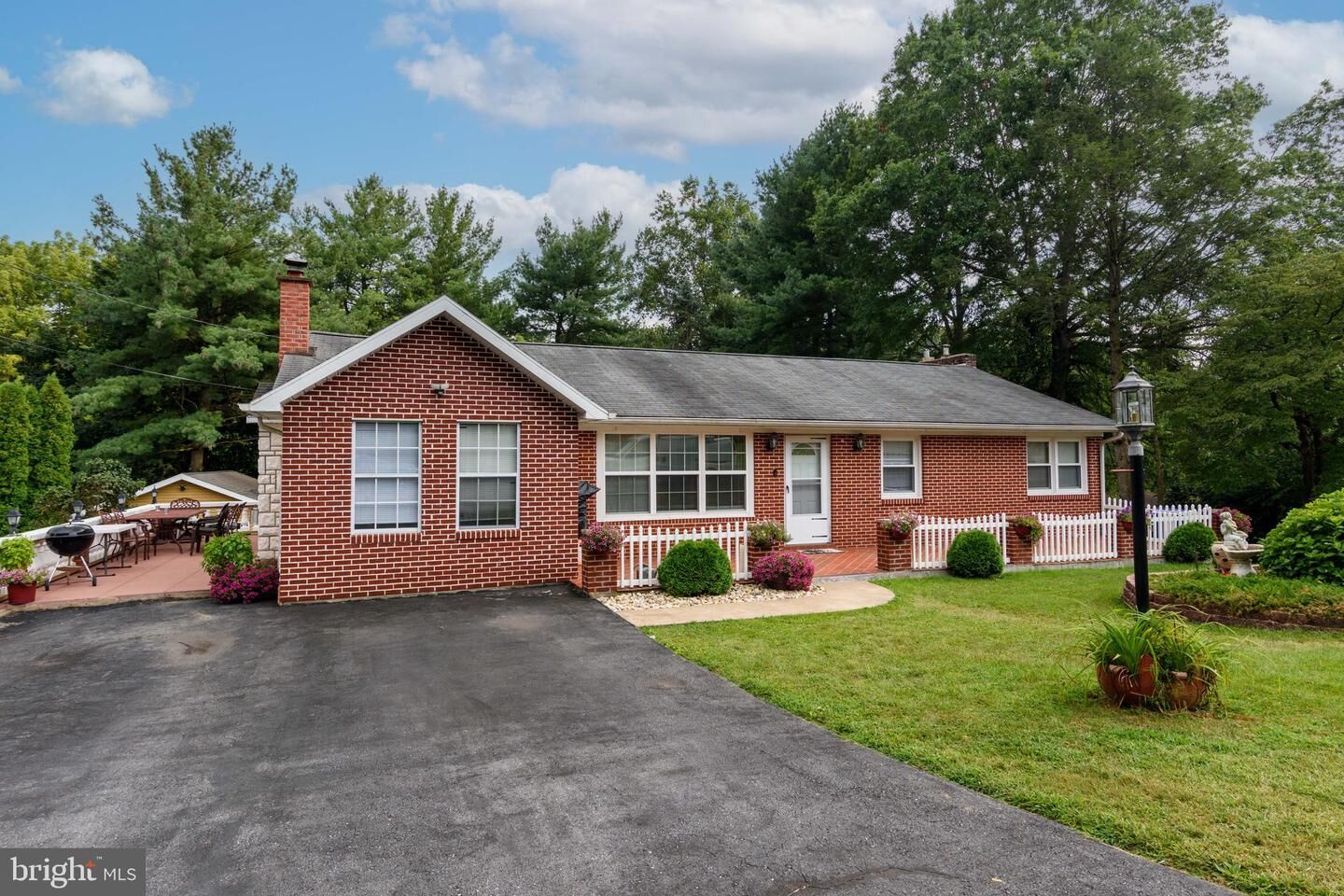 Property Photo:  6011 Canyon Road  PA 17111 