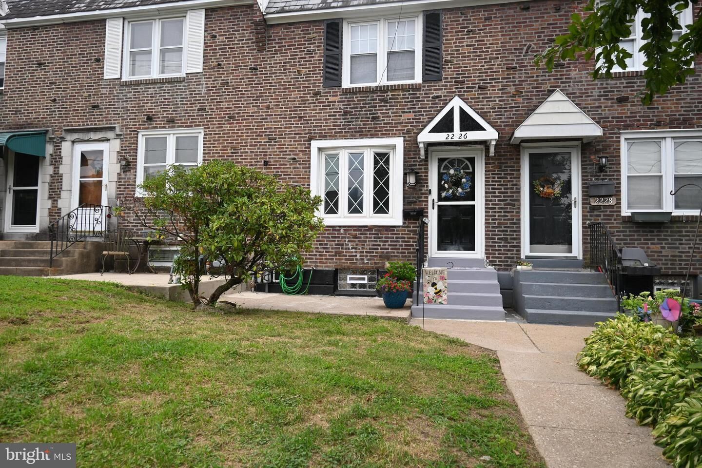 Property Photo: 2226 S Harwood Avenue PA 19082