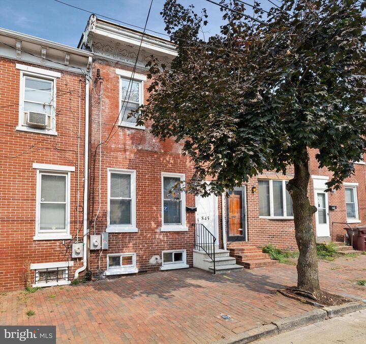 Property Photo: 845 N Madison Street DE 19801