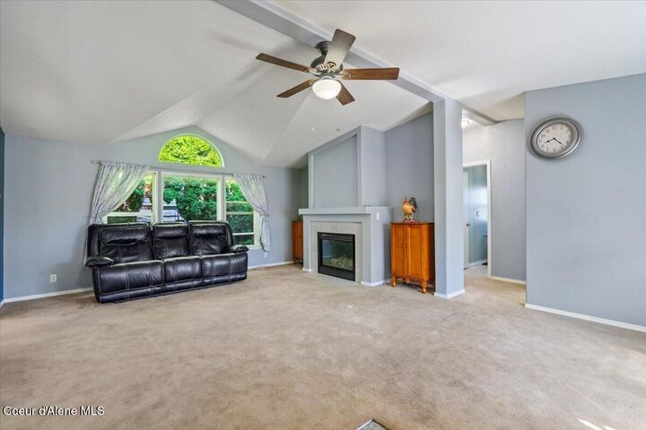Property Photo:  2124 W Gueneveres Way  ID 83854 