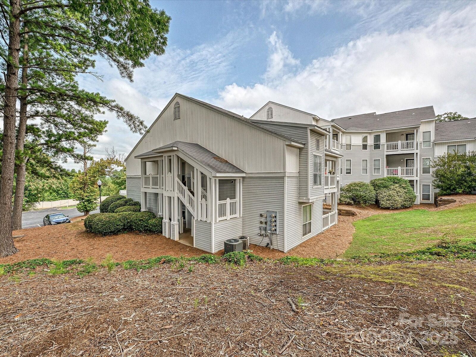 Property Photo:  820 Hamiltons Harbor Drive 820  SC 29710 