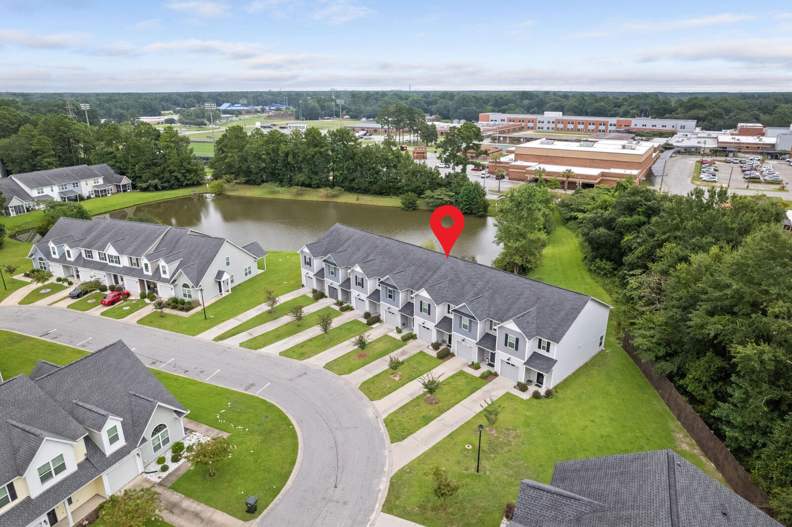 Property Photo: 202 Buchanan Circle SC 29445