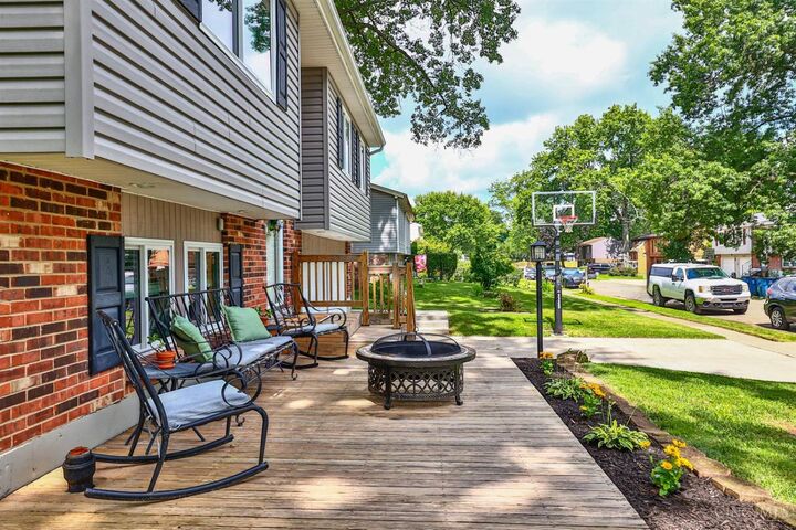 Property Photo:  1084 Split Rail Court  OH 45103 