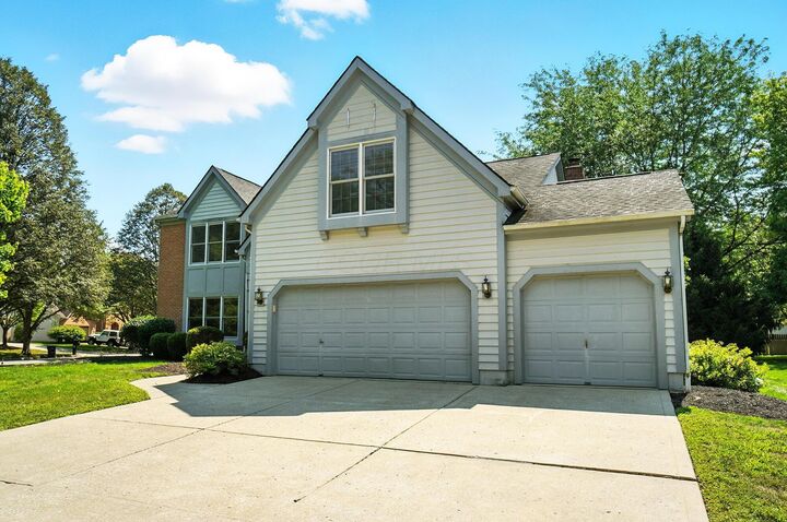 Property Photo:  5753 Finnegan Court  OH 43017 