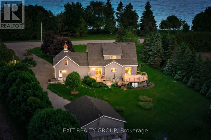830 County Rd 20  Prince Edward County (Wellington) ON K0K 3L0 photo