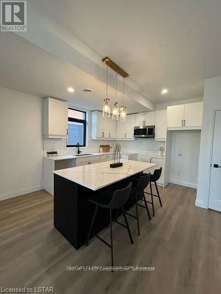 Photo de la propriété:  3900 Savoy Street South 67  ON N6P 0H9 