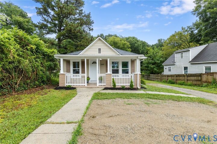 Property Photo:  1105 Arlington Road  VA 23860 