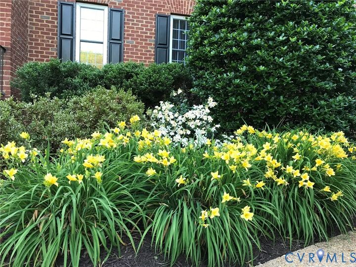 Property Photo:  400 Weston Way  VA 23238 