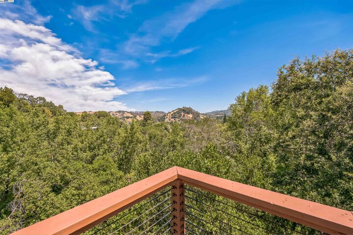 Property Photo: 723 Redwood Rd CA 94960