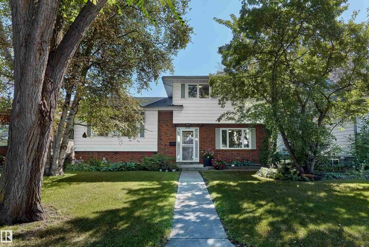 3523 113B Street NW  Edmonton AB T6J 1L6 photo