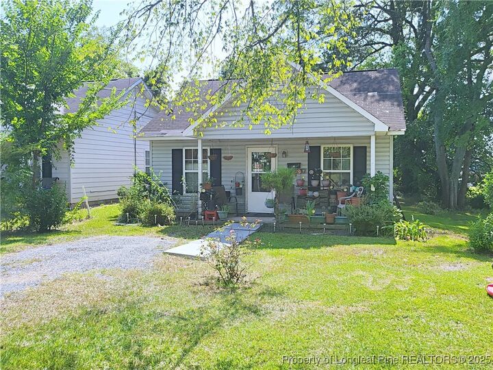 Property Photo:  315/ 317/420/421/425 McIver & 701A&B/703/705/707 Italy Stree  NC 28301 