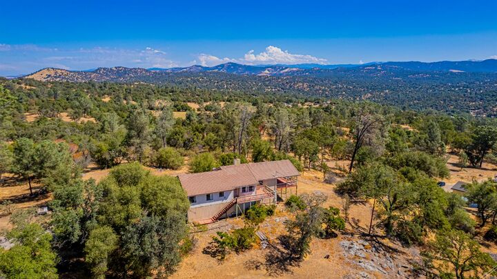 Property Photo:  31127 N Dome Drive  CA 93614 