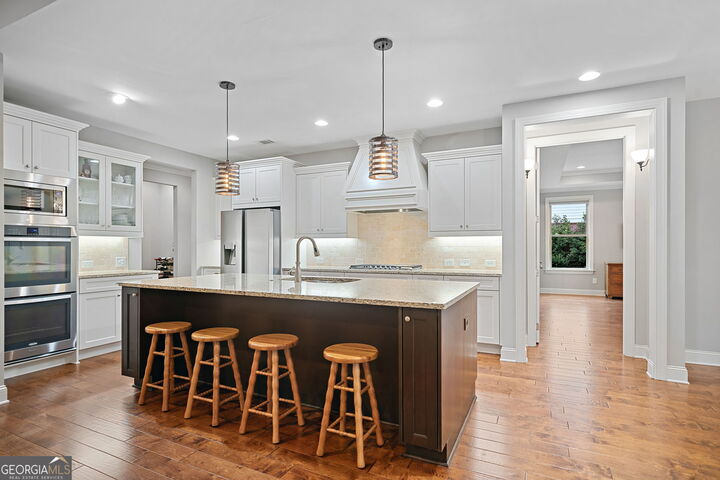 Property Photo:  4155 Williams Point Drive  GA 30028 