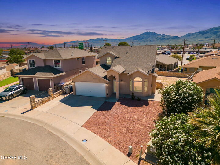 6208 Lovebird Lane  El Paso TX 79924 photo