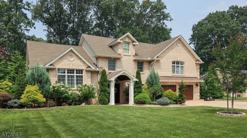 Property Photo: 92 Hall Dr NJ 07066