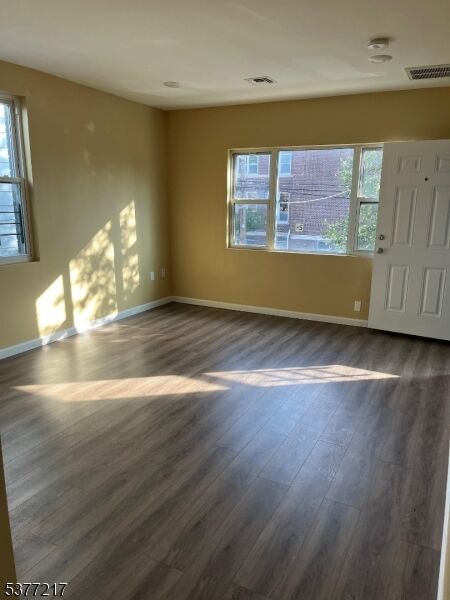 Property Photo:  1703 S Wood Ave  NJ 07036 