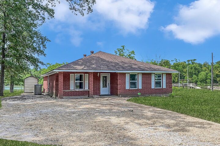 Property Photo:  361 S Lakeside Drive  TX 77320 