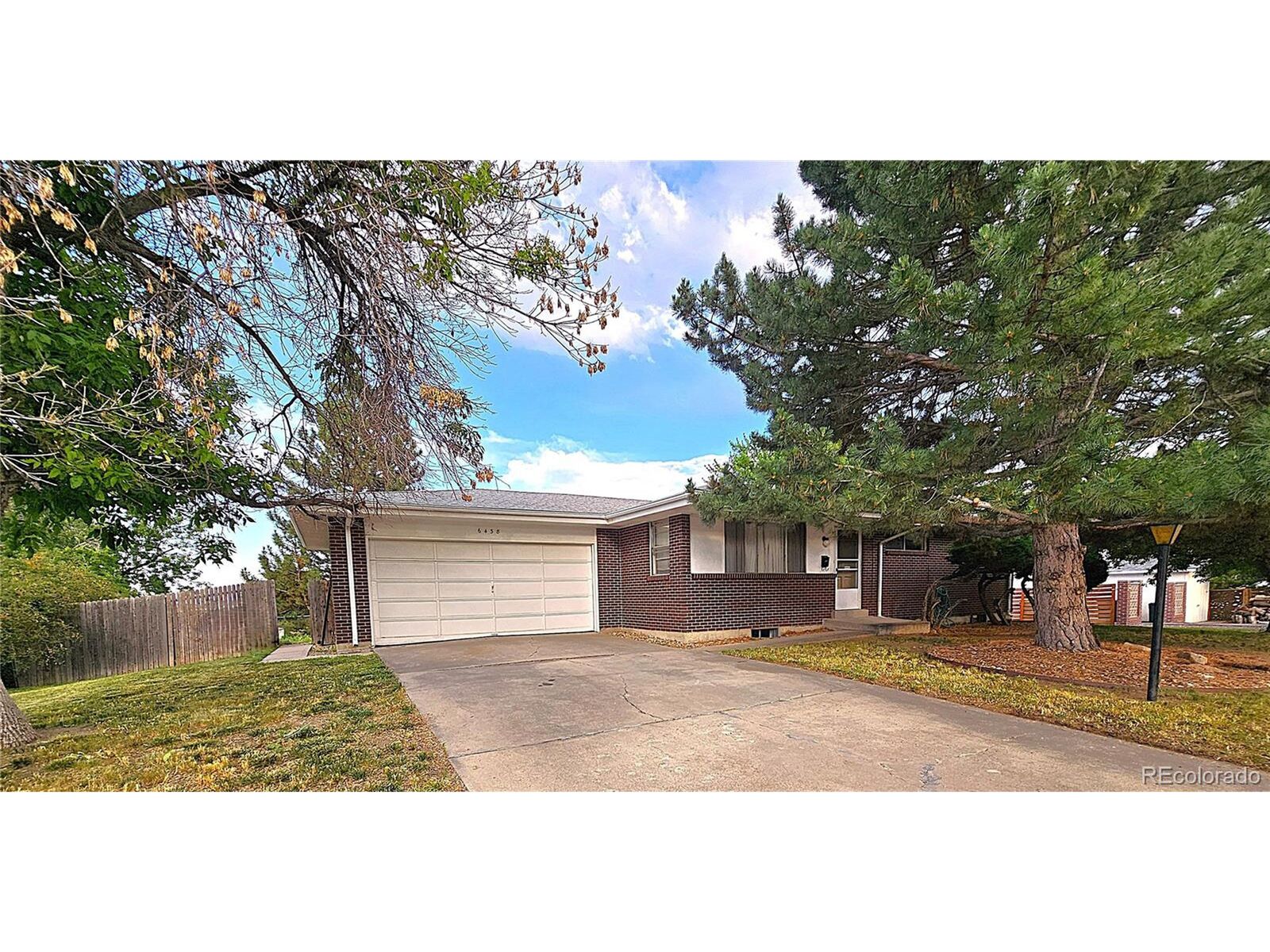 Property Photo: 6438 Yarrow St CO 80004