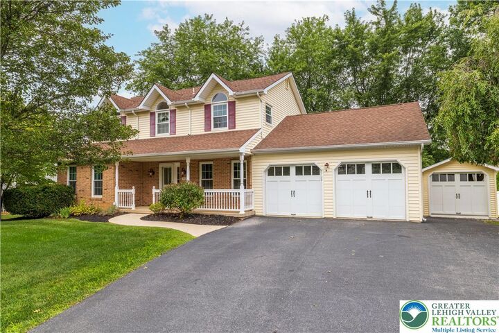 Property Photo:  3919 Carter Road  PA 18020 