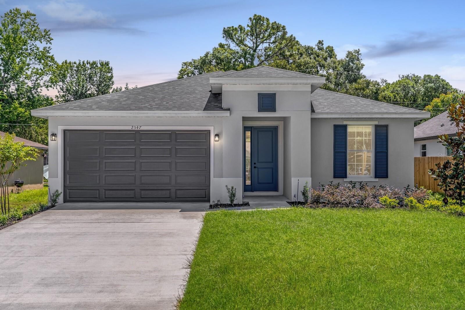 Property Photo: 2547 El Capitan Drive FL 32773