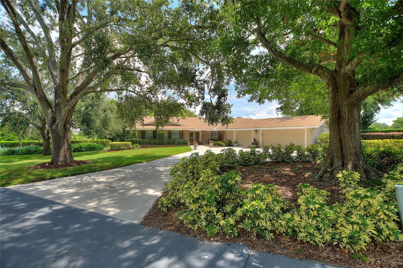Property Photo:  1360 Mirror Terrace NW  FL 33881 