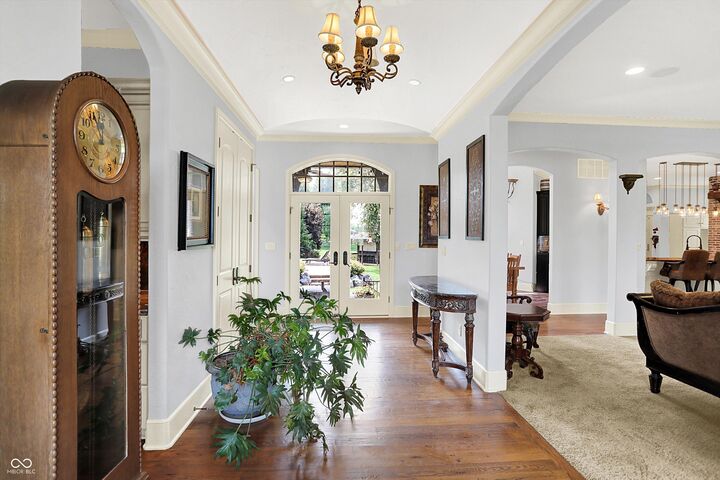 Property Photo: 8581 Hunt Club Road IN 46077