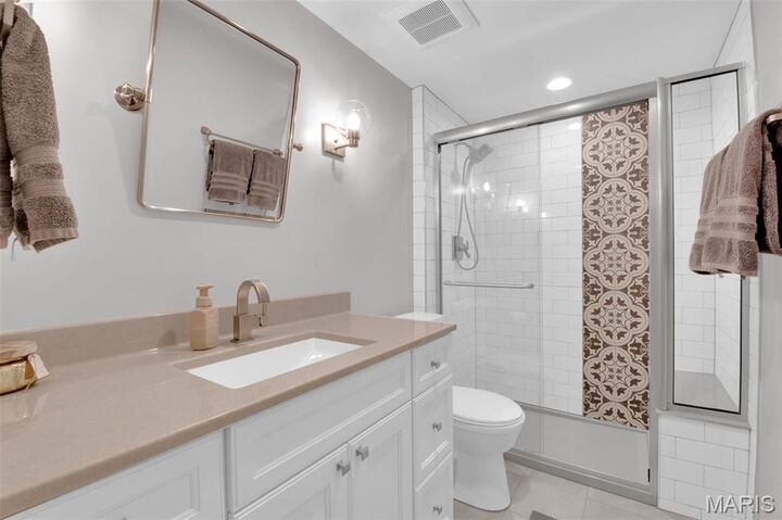 Property Photo: 215 Cobblefield Court MO 63011