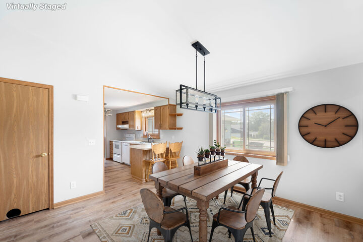 Property Photo: 2076 Zuern Dr WI 53027