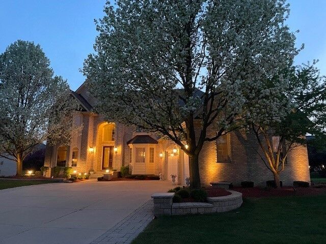 4052 Teak Circle  Naperville IL 60564 photo