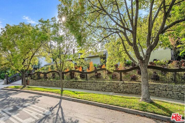 10321 Rochester Avenue  Los Angeles CA 90024 photo