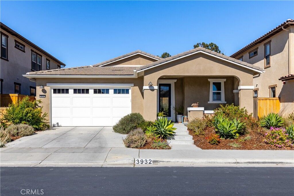 Property Photo:  3932 Kilbern Way  CA 93401 