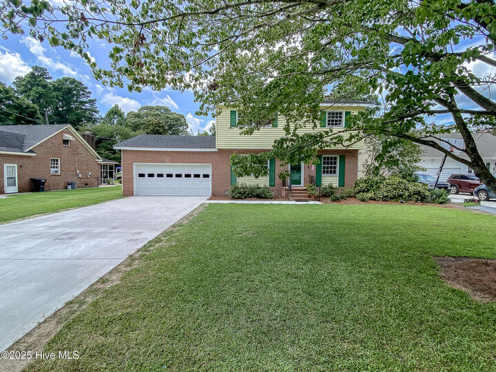 Property Photo:  1611 Midgett Drive  NC 27909 