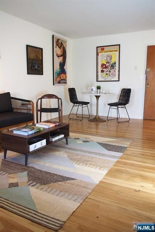 Property Photo:  310 Spring Avenue 2C  NJ 07450 