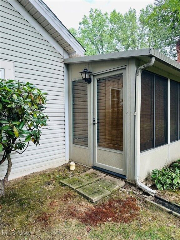 Property Photo:  15 Woodland Chase Boulevard (15)  OH 44446 