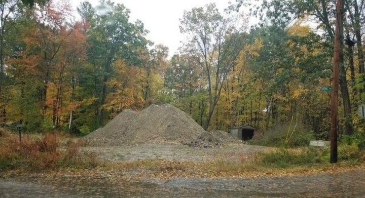 Property Photo: 2 Shore Drive NH 03045