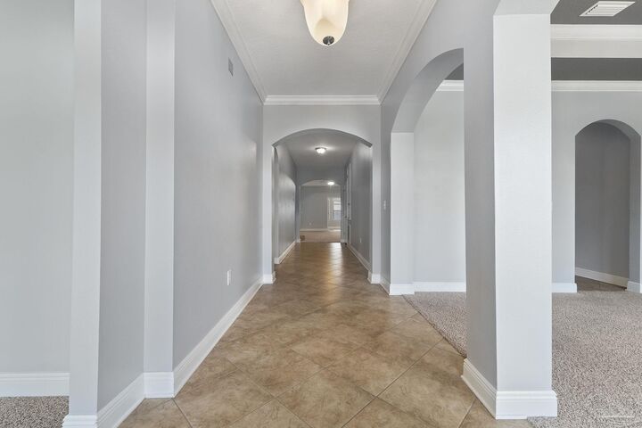 Property Photo: 4857 Dupont Cir FL 32571