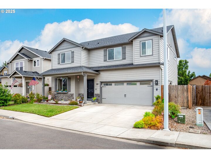 Property Photo:  188 Sumac Ct  OR 97448 